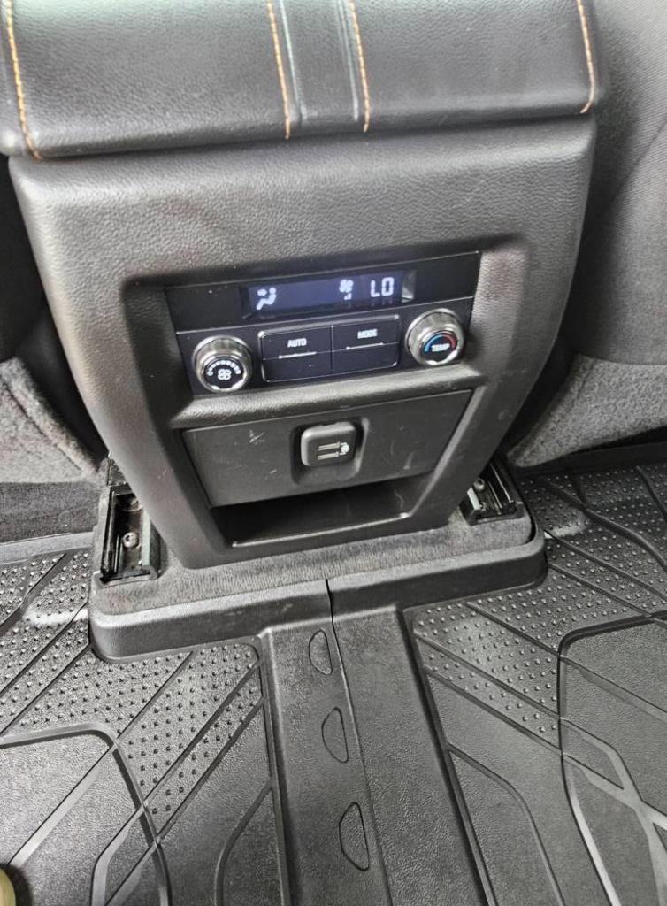 2020 Chevrolet Traverse 1LT - Photo 14